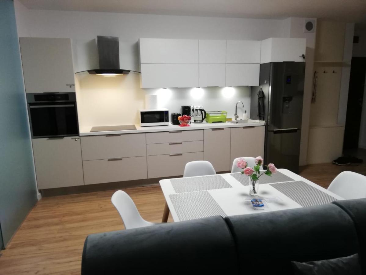 Good To Sea You Polanki Kolobrzeg, Apartament Z Garazem Kültér fotó